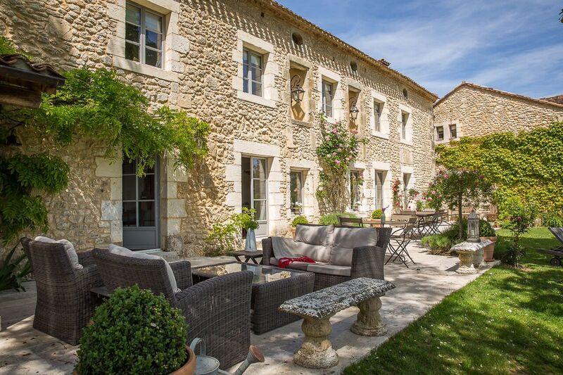 Le Manoir De Beauregard Bed & Breakfast Clermont-de-Beauregard Exterior photo