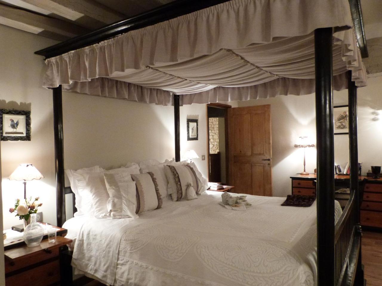 Le Manoir De Beauregard Bed & Breakfast Clermont-de-Beauregard Exterior photo