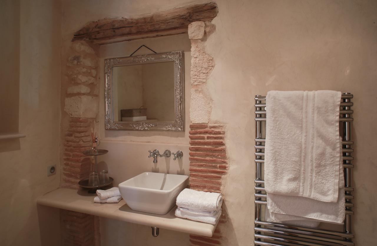 Le Manoir De Beauregard Bed & Breakfast Clermont-de-Beauregard Exterior photo