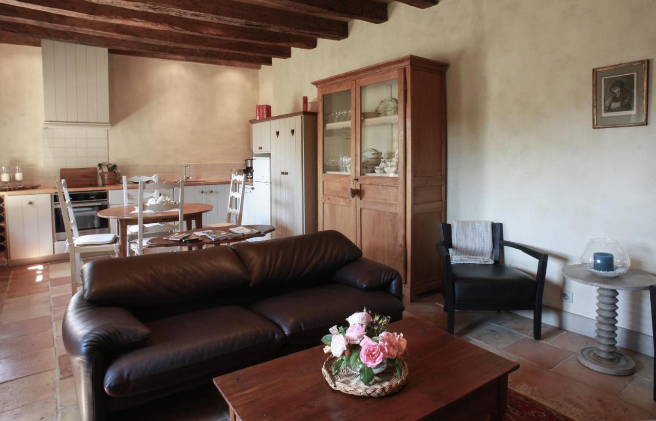 Le Manoir De Beauregard Bed & Breakfast Clermont-de-Beauregard Exterior photo